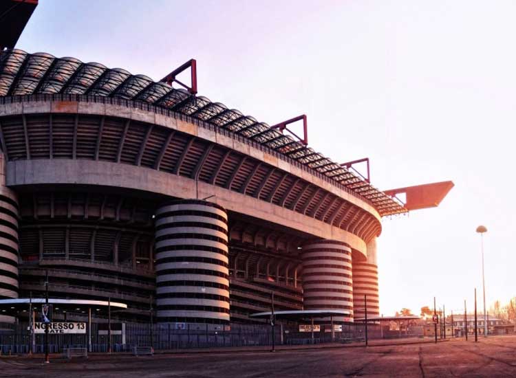 Sgomberi San Siro